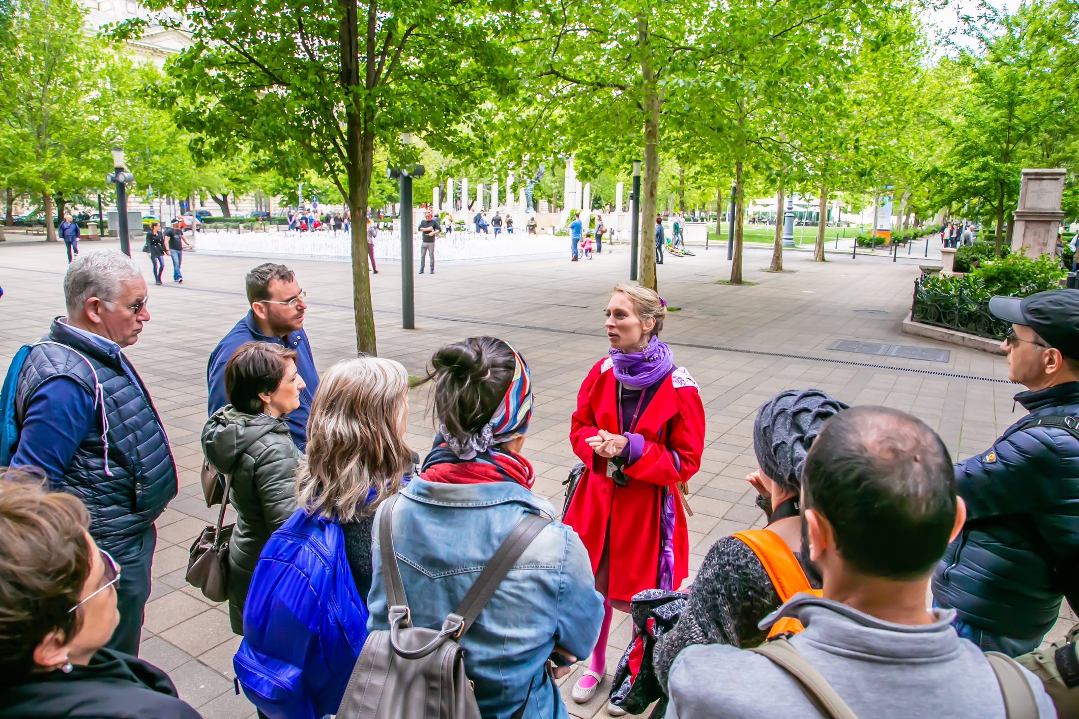 Euro Tour Guide Wandering Maestro